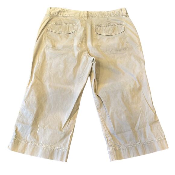 Eddie Bauer Women's Lightweight Capris Sand Size 12 - Picture 2 of 7